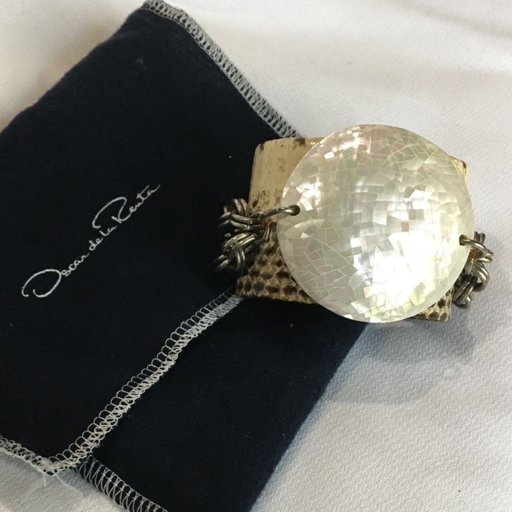 Couture Oscar De La Renta Cuff